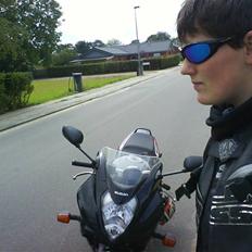 Suzuki GS500FK5 (solgt)