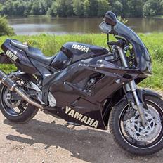 Yamaha FZR 1000 Exup 