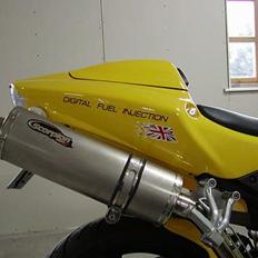 Triumph 955i daytona (solgt)