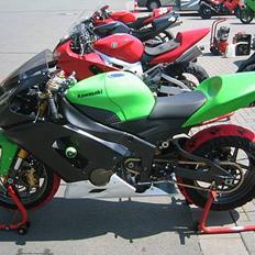 Kawasaki ZX-6R 636