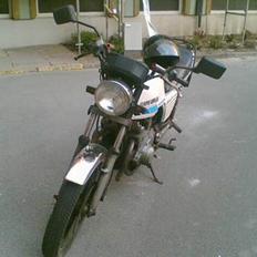 Suzuki GS 450 s