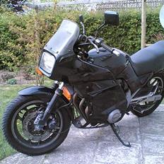 Suzuki GSX 750 ES