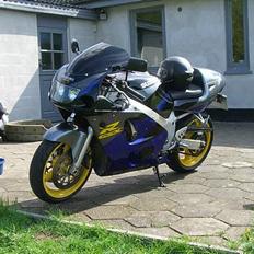Suzuki gsxr 600 "SOLGT"