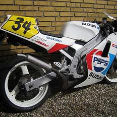 Suzuki RGV 250 Gamma