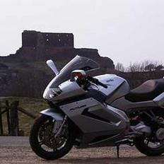 Aprilia rst1000 futura