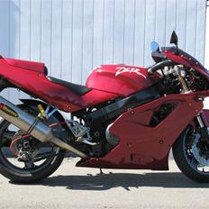 Kawasaki ZXR 750 J (solgt)