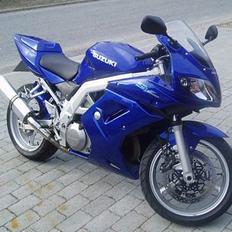 Suzuki SV1000S