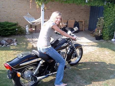 Suzuki Gz 250 Marauder !*SOLGT*! - Damen "tager en tur" billede 5