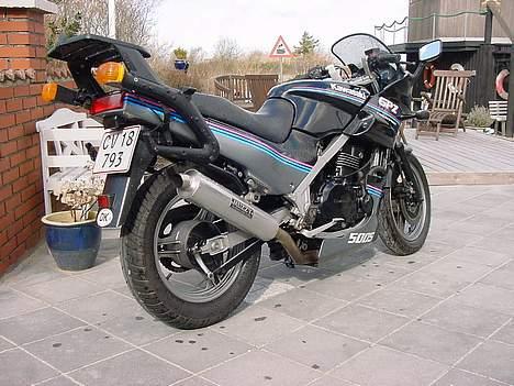 Kawasaki GPZ 500S billede 2