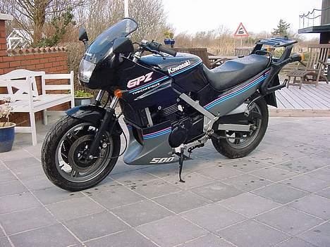 Kawasaki GPZ 500S billede 8