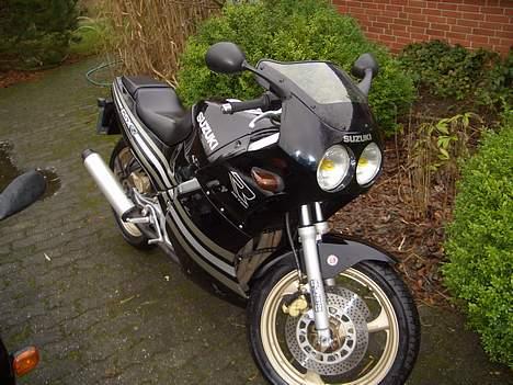 Suzuki GSX-R 250 billede 1