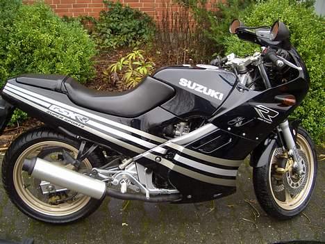 Suzuki GSX-R 250 billede 2