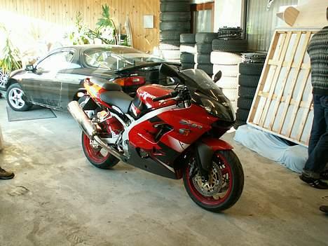 Kawasaki zx9r - Solgt.... billede 1