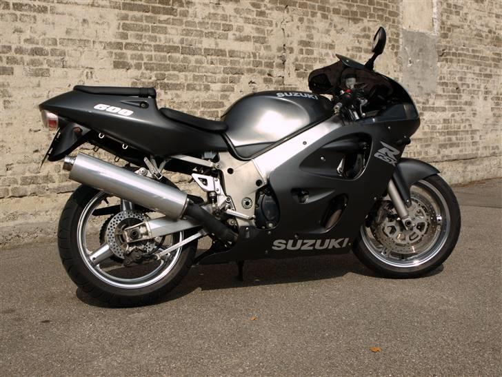 Suzuki GSX-R 600 (SOLGT) billede 4