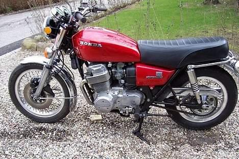 Honda cb 750 a  hondamatic billede 2