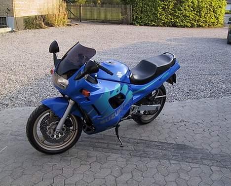 Suzuki Gsx 750 F billede 2