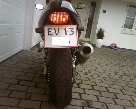 Suzuki GSXR 600 (SOLGT) billede 7