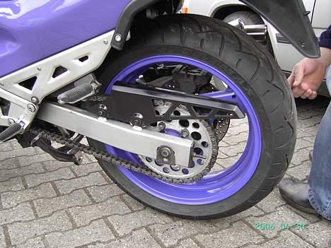 Suzuki GSX 750F solgt billede 8