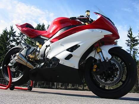 Yamaha YZF R6 billede 2