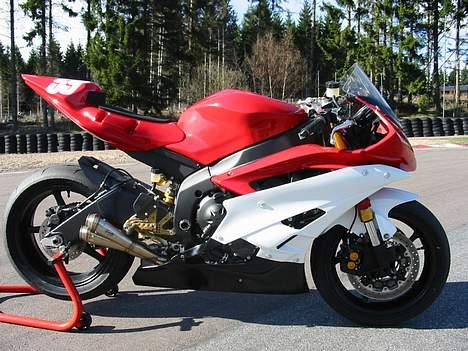 Yamaha YZF R6 billede 3