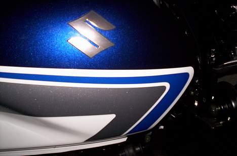 Suzuki GSX 1400  billede 15