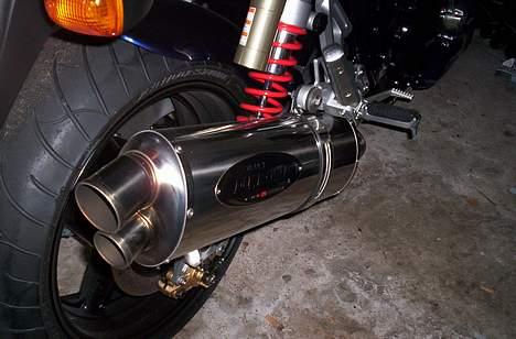 Suzuki GSX 1400  billede 16