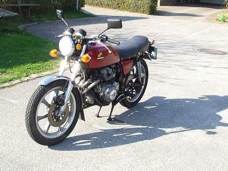 Honda cb 400 four SOLGT billede 4