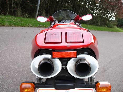 Ducati 998 Biposto - Dette giver dyb buldren og lyder for godt billede 5