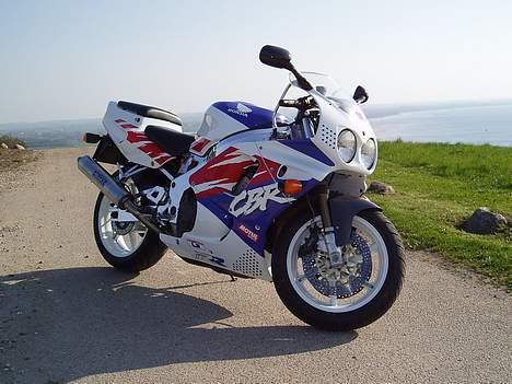 Honda CBR 900 RR (solgt) - lidt mere godt vejr billede 3