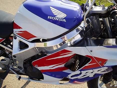 Honda CBR 900 RR (solgt) billede 6