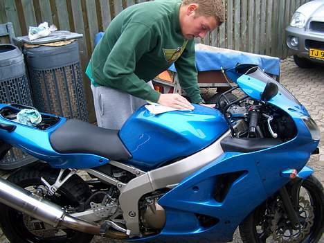 Kawasaki zx6r billede 4