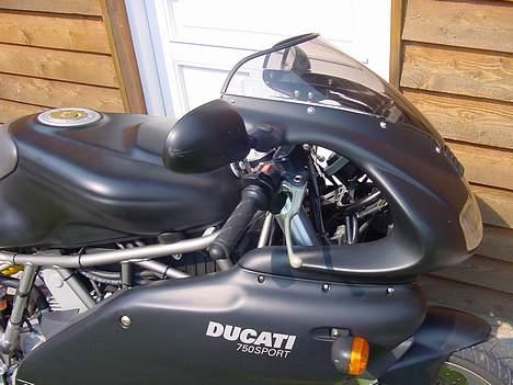 Ducati 750 Sport i.e billede 8