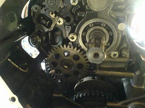 Suzuki Gsx-r 750 -SOLGT- billede 5