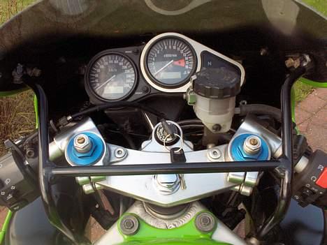 Kawasaki Min gamle zx6r billede 11
