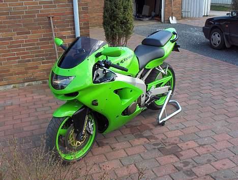 Kawasaki Min gamle zx6r billede 12