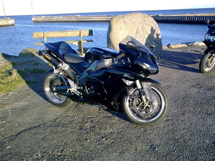 Kawasaki ZX10R Xenon SOLGT - Forårs klar 2009 billede 1