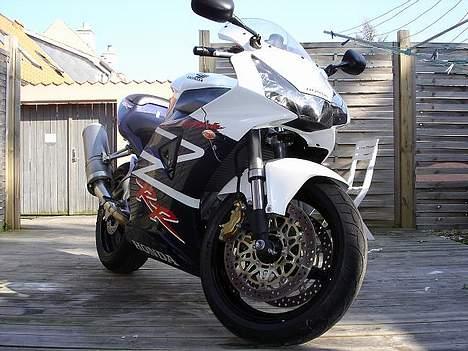 Honda CBR 900 RR Fireblade billede 17