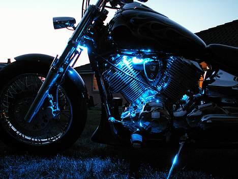 Yamaha Dragstar XVS 1100 billede 9