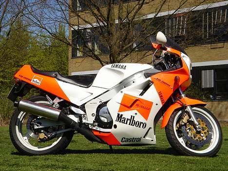 Yamaha FZR750R billede 9