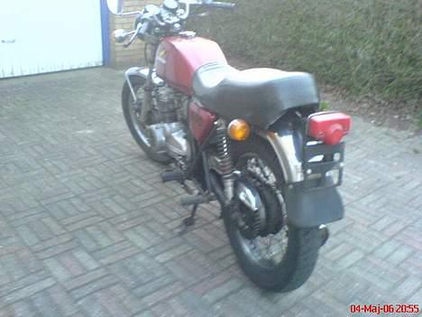 Honda CB 400 F billede 4