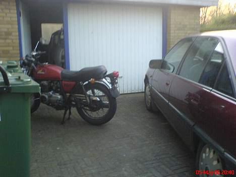 Honda CB 400 F billede 8