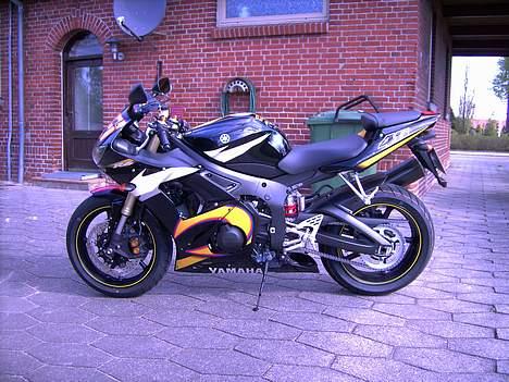 Yamaha R6- Rossi, SOLGT billede 4