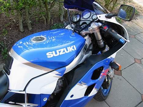 Suzuki gsxr 1100 w solgt billede 7