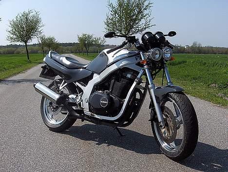Suzuki GS500E (Sæby) [Solgt] billede 3