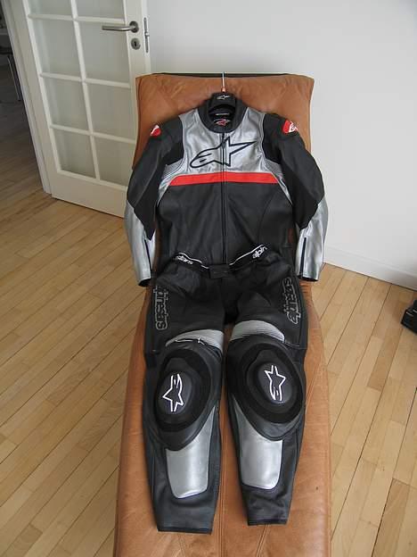 Suzuki GSX-R 750 W DØD - ...og det nye kluns billede 12