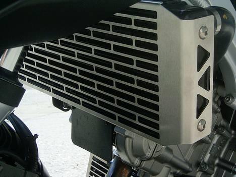 Suzuki SV650S (solgt) billede 15