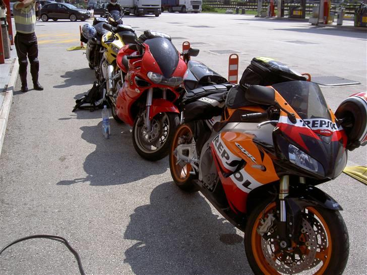 Suzuki TL1000s(solgt) billede 12