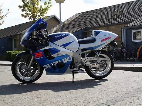 Suzuki Gsx-r 600 billede 2