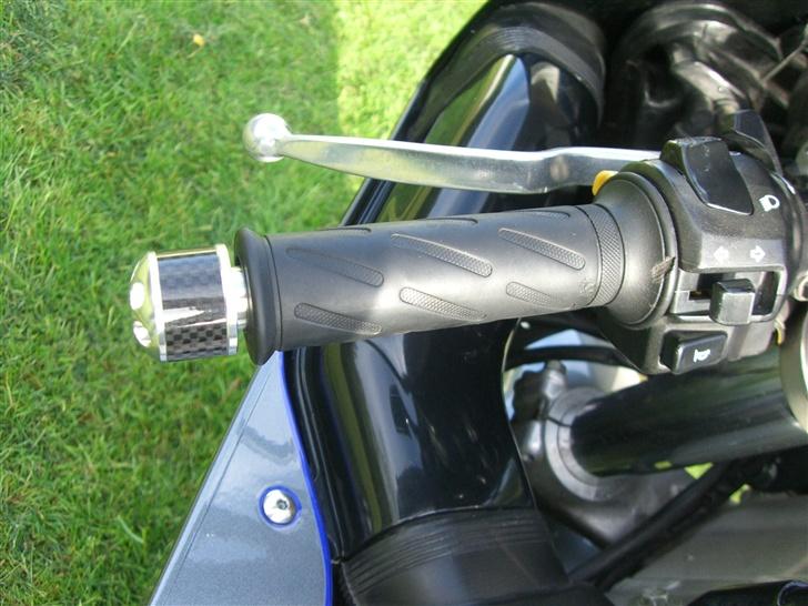 Suzuki gsxr 600 "SOLGT" - Oxford styr-knopper, vejer kun 16 g :-) billede 4