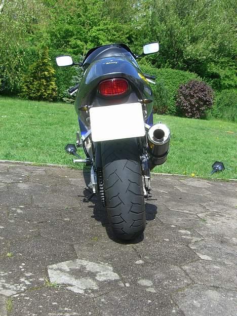 Suzuki gsxr 600 "SOLGT" - go røv... billede 7